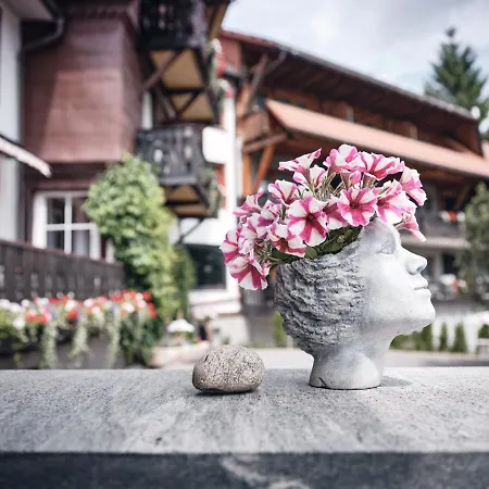 Hochfirst ホテル レンツキルヒ