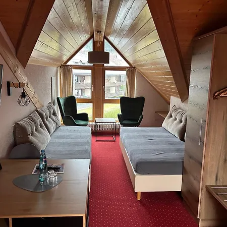 Hochfirst ホテル レンツキルヒ