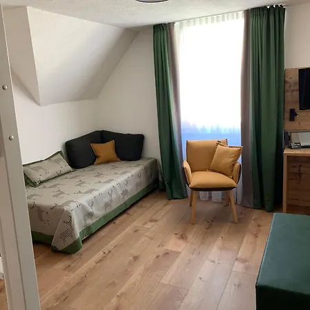 Hochfirst 3* レンツキルヒ